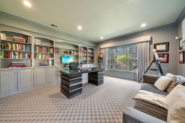 81 Montvale Road, Weston, MA 02493