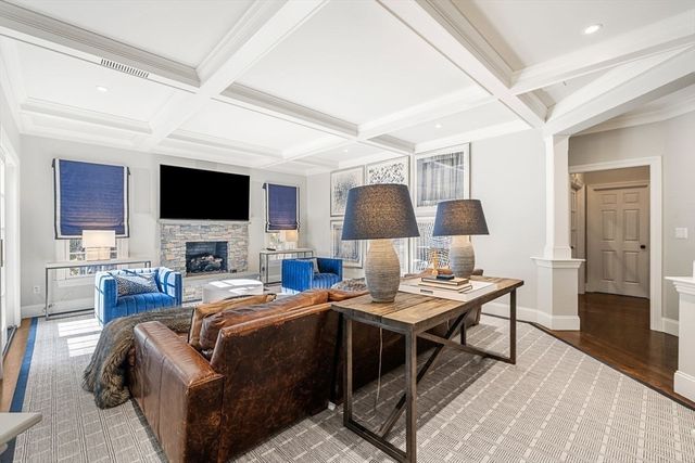 81 Montvale Road, Weston, MA 02493