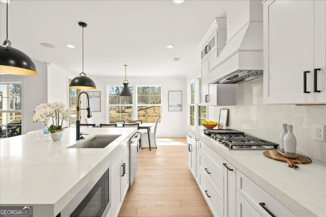 1270 Glen Eagle Drive, Greensboro, GA 30642