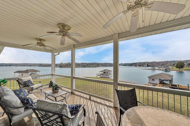 95 Marvin Gardens DR, Moneta, VA 24121