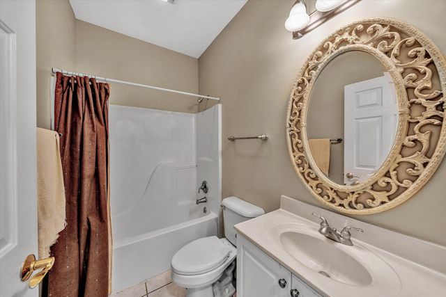 95 Marvin Gardens DR, Moneta, VA 24121