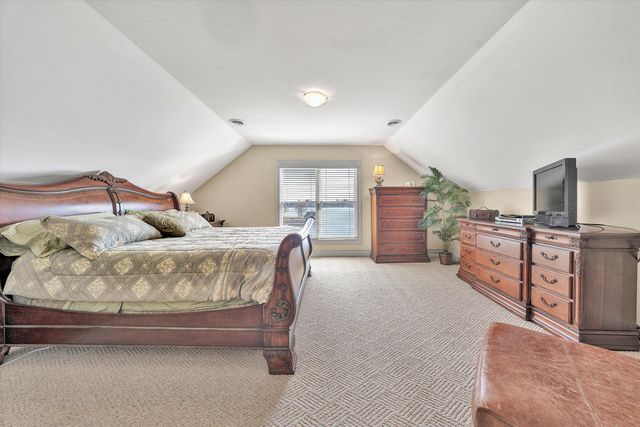 95 Marvin Gardens DR, Moneta, VA 24121