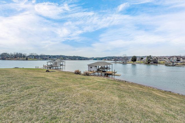 95 Marvin Gardens DR, Moneta, VA 24121