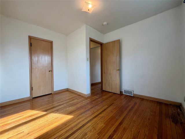 3006 Fleur Drive, Des Moines, IA 50321