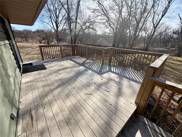 3006 Fleur Drive, Des Moines, IA 50321