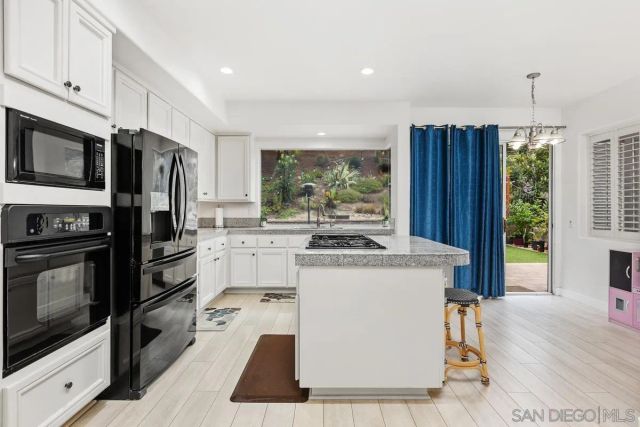 13847 Carmel Ridge Road, San Diego, CA 92128