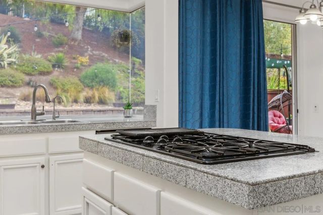 13847 Carmel Ridge Road, San Diego, CA 92128