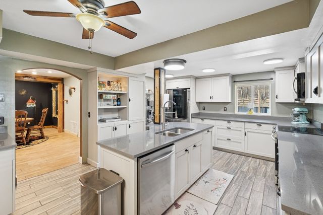 6303 Sullivan Rd, Lyles, TN 37098