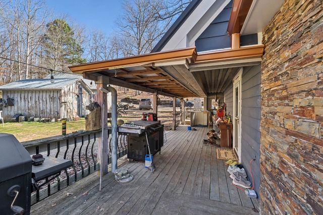 6303 Sullivan Rd, Lyles, TN 37098