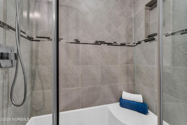 65 Coleman Street, Edison, NJ 08817