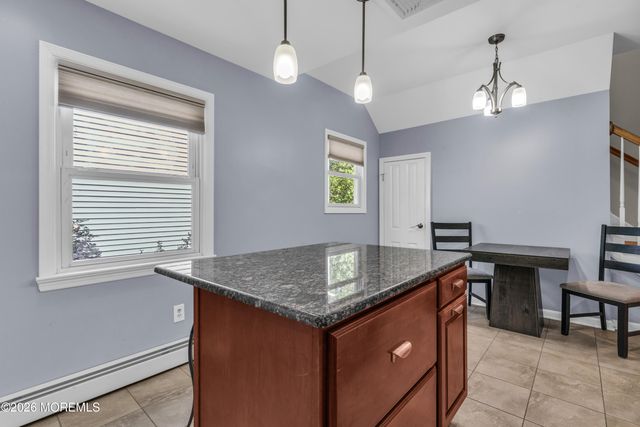 65 Coleman Street, Edison, NJ 08817
