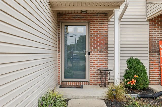 203 Barnard Court, Lebanon, OH 45036