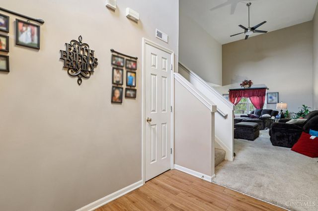 203 Barnard Court, Lebanon, OH 45036