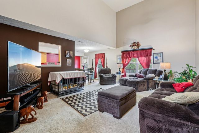 203 Barnard Court, Lebanon, OH 45036