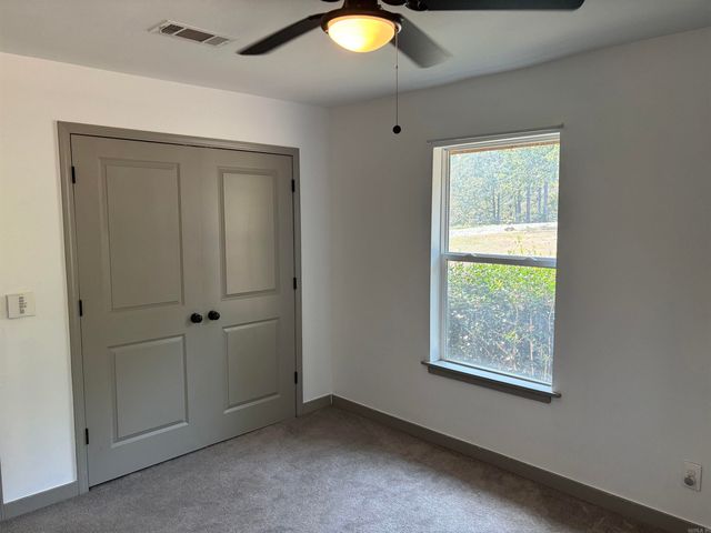 2 North Drive, Conway, AR 72034