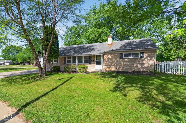 629 Gooseberry Lane, Greenwood, IN 46143