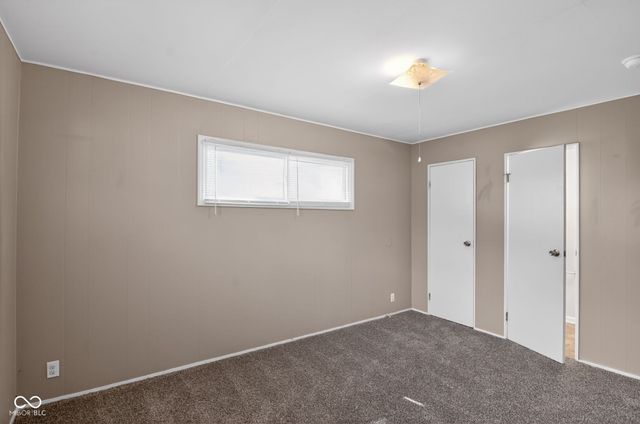 629 Gooseberry Lane, Greenwood, IN 46143