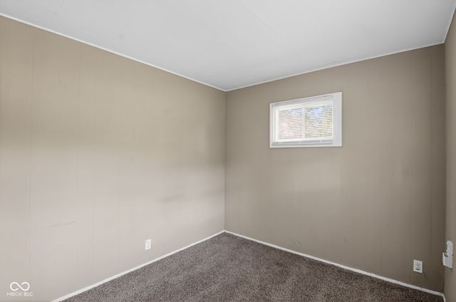 629 Gooseberry Lane, Greenwood, IN 46143