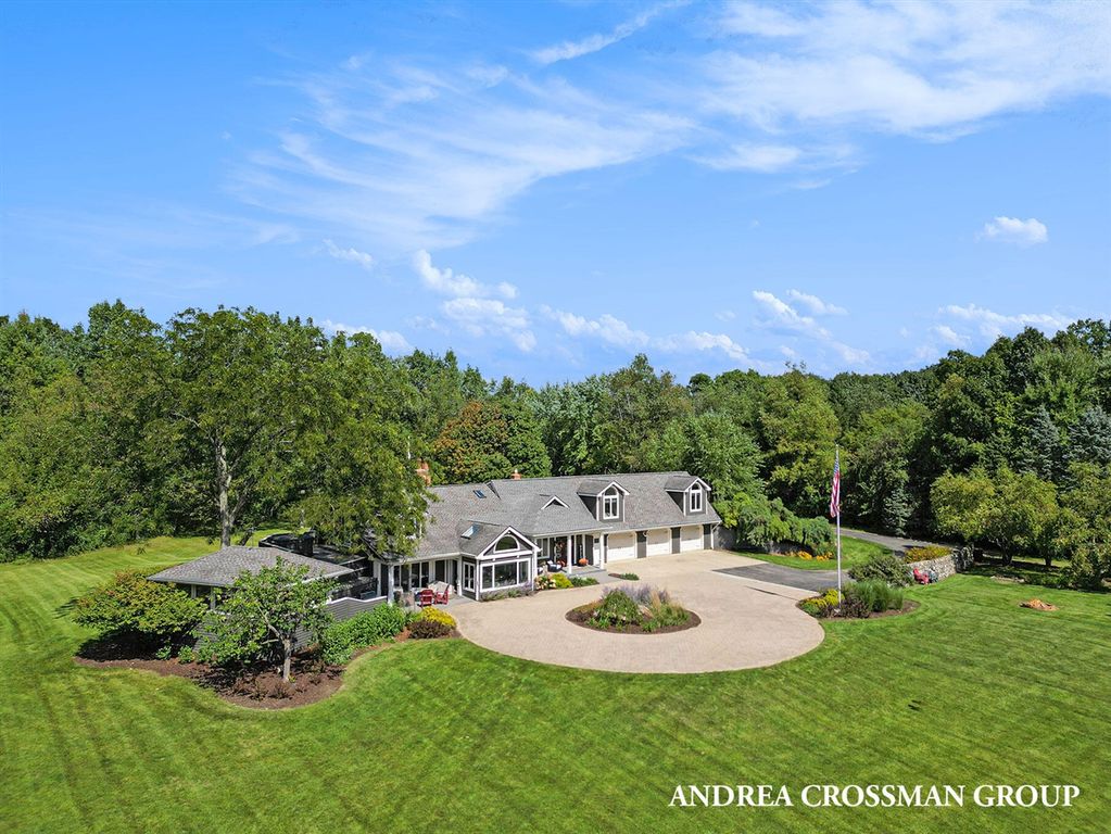 8955 Braden Road, Haslett, MI 48840