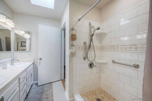 1849 Buckskin Glen, Escondido, CA 92027