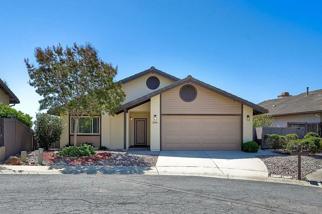 Image 1 of property listing at 1849 Buckskin Glen, Escondido, CA 92027