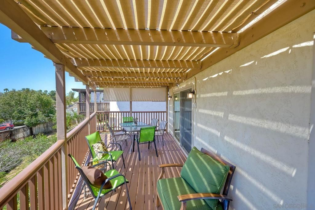 Image 10 of property listing at 1849 Buckskin Glen, Escondido, CA 92027