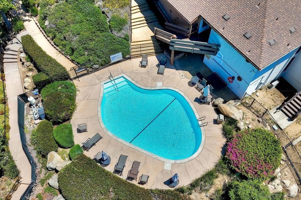Image 29 of property listing at 1849 Buckskin Glen, Escondido, CA 92027