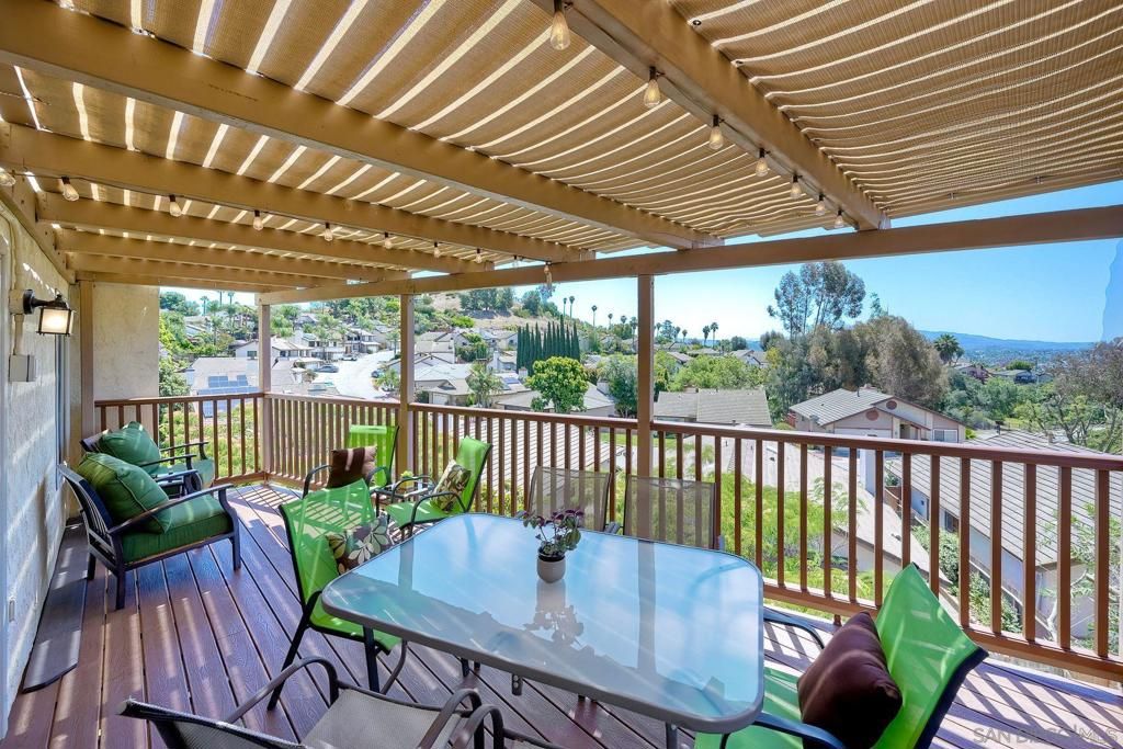 Image 9 of property listing at 1849 Buckskin Glen, Escondido, CA 92027