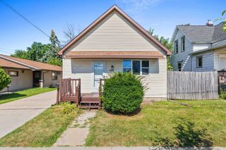 828 S CHESTNUT AVENUE, Green Bay, WI 54304