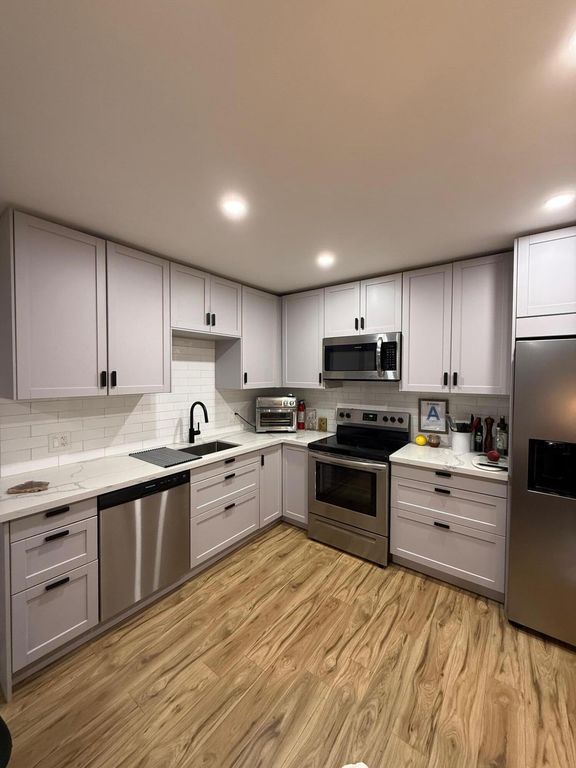 1415 SW 9th Street, Fort Lauderdale, FL 33312