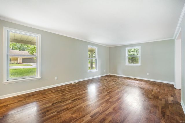 6532 Monarch Drive, Fort Wayne, IN 46815