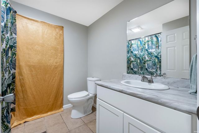 6532 Monarch Drive, Fort Wayne, IN 46815