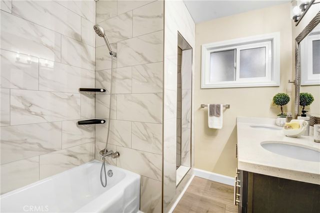 946 W Kendall, Corona, CA 92882