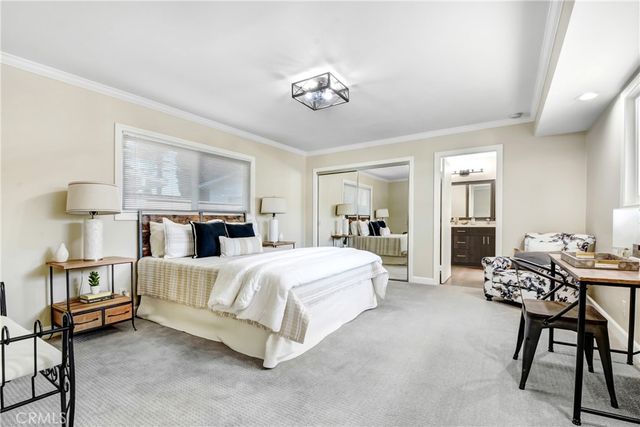 946 W Kendall, Corona, CA 92882