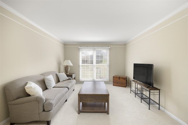 4949 Lexington Court, Rochester, MI 48306