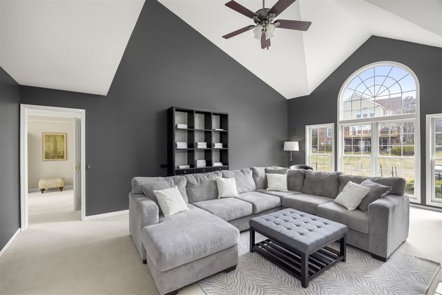 4949 Lexington Court, Rochester, MI 48306