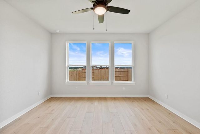 112 High Valley Drive, Liberty Hill, TX 78642