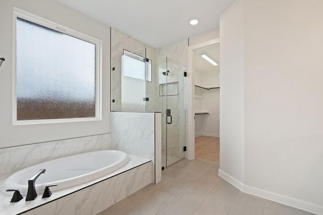 112 High Valley Drive, Liberty Hill, TX 78642