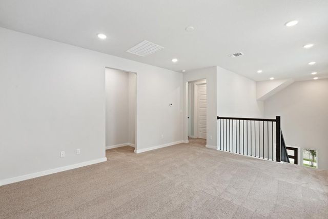 112 High Valley Drive, Liberty Hill, TX 78642