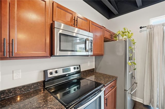 207 N Patterson Boulevard, Dayton, OH 45402