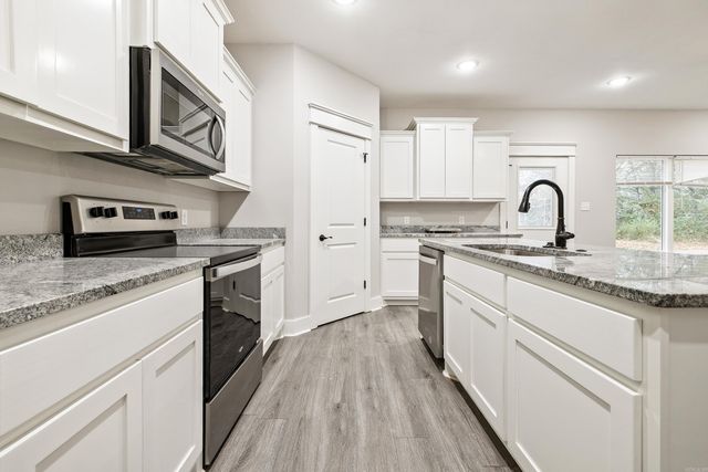 1108 Ike, Benton, AR 72015