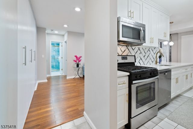 458 River Rd H, Nutley Twp., NJ 07110