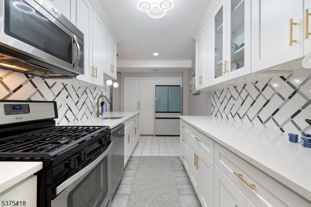 458 River Rd H, Nutley Twp., NJ 07110