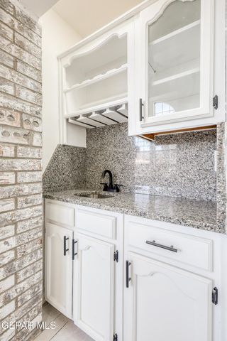 12079 Van Gogh Drive, El Paso, TX 79936