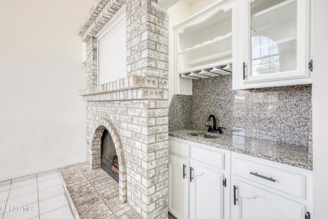 12079 Van Gogh Drive, El Paso, TX 79936