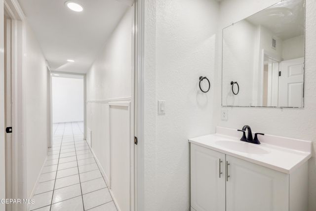 12079 Van Gogh Drive, El Paso, TX 79936