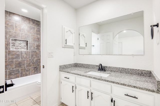 12079 Van Gogh Drive, El Paso, TX 79936