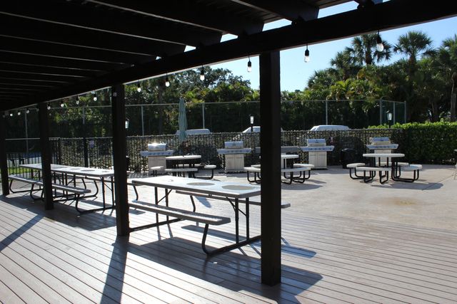 3345 Lucerne Park Drive 3345, Greenacres, FL 33467