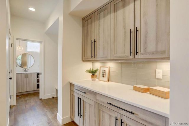 2538 N Clarkson Street, Denver, CO 80205