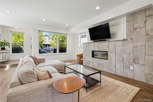 2538 N Clarkson Street, Denver, CO 80205